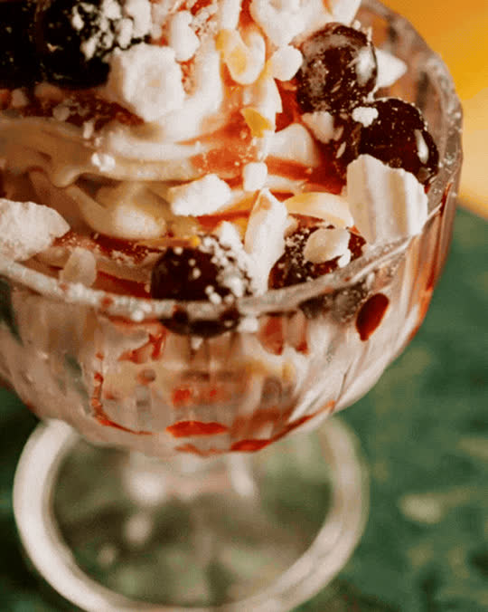 bespoke sundae at Malocchio