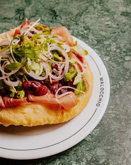 fried pizzetta at Malocchio